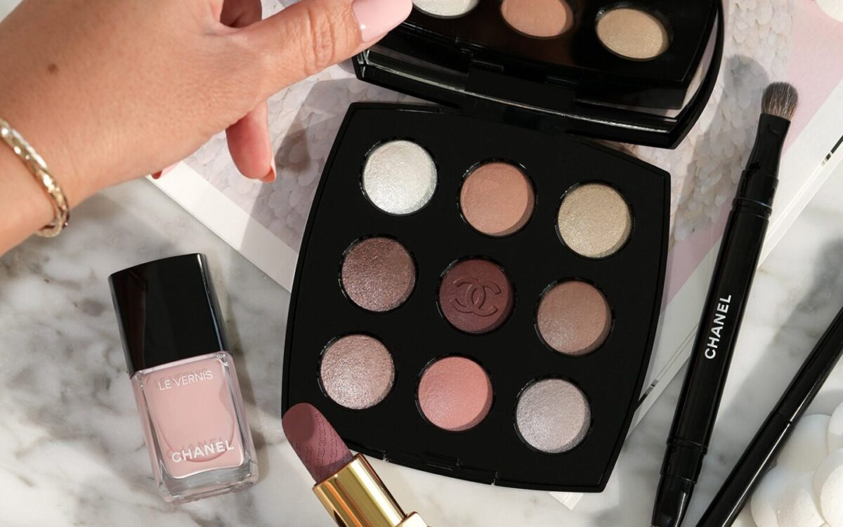 The Beauty Look Book Curating Your Personal Style with Expert Beauty Advice