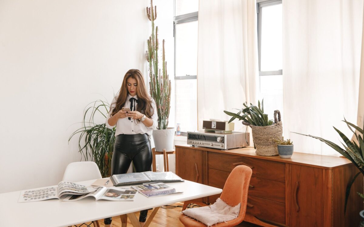 Finding Your Personal Style A Guide to Curating a Wardrobe That Feels Like You